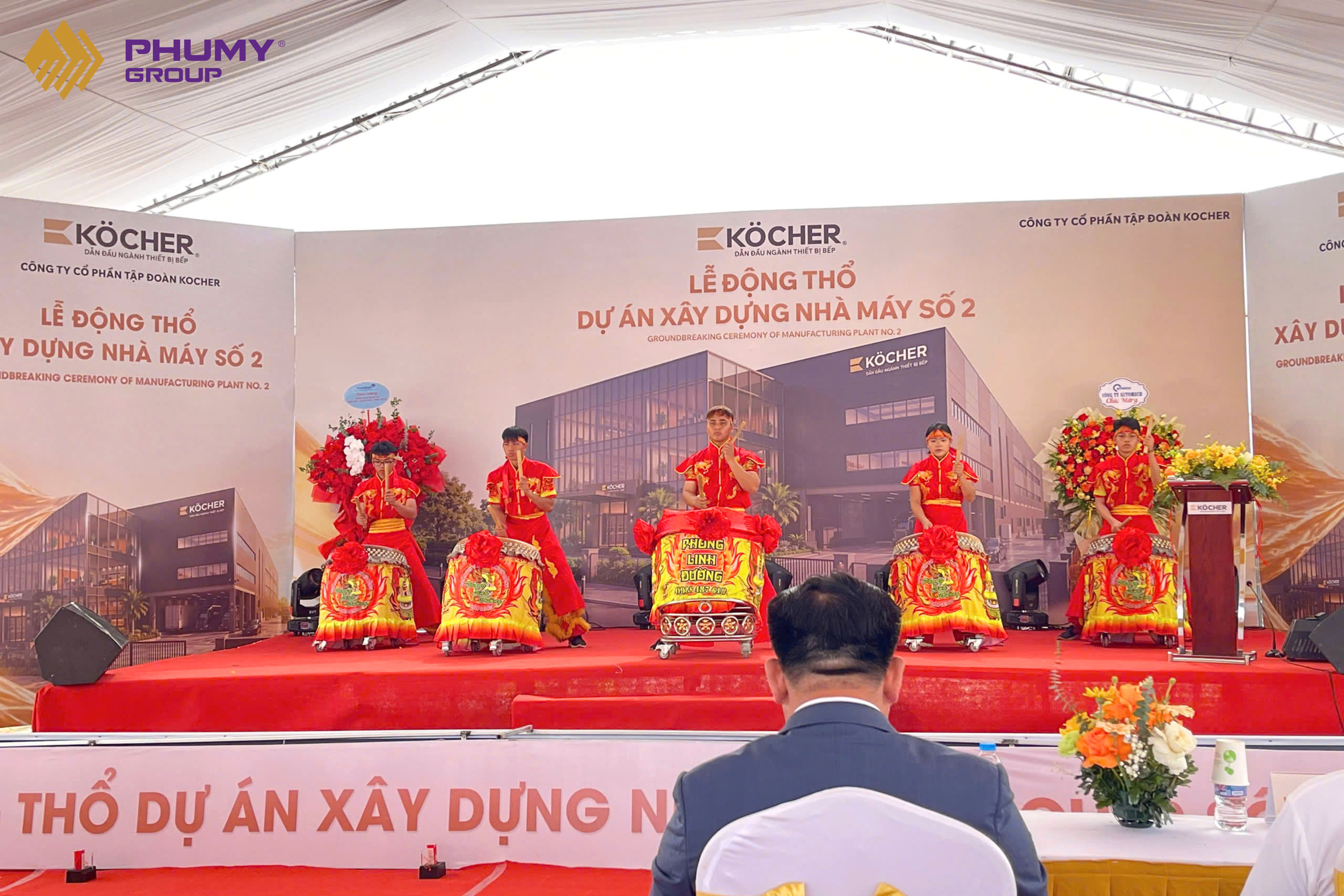 Lễ động thổ nh&agrave; m&aacute;y Kocher